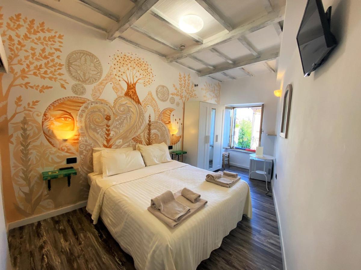Hotel San Francesco E Il Lupo 古比奥 外观 照片