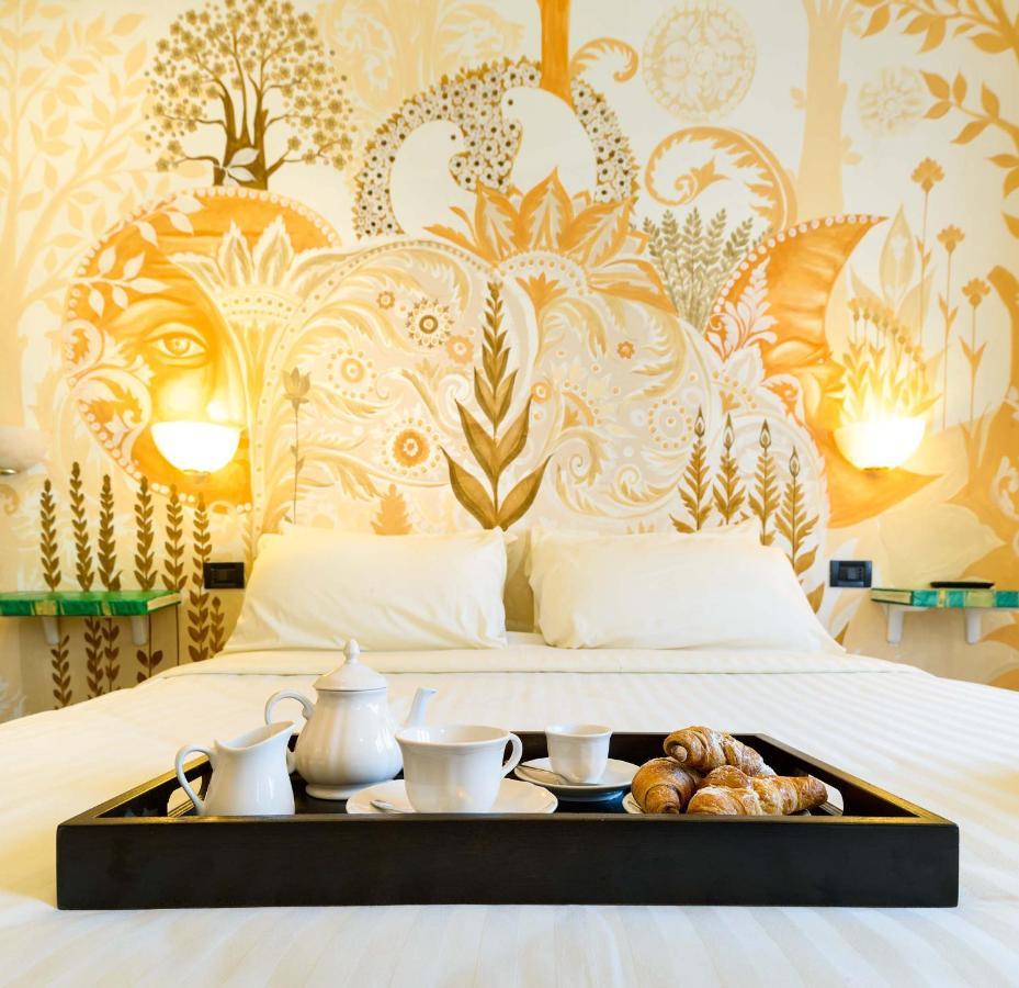 Hotel San Francesco E Il Lupo 古比奥 外观 照片